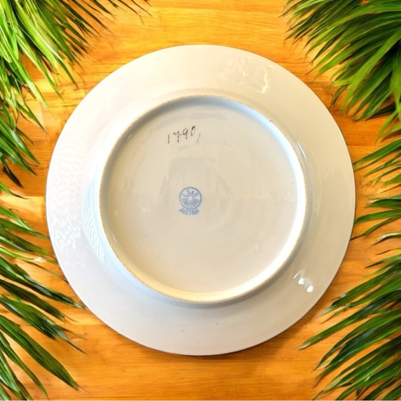 VINTAGE LS&S CARLSBAD AUSTRIA “Peter Pan and His Wolves” Porcelain Plate - Picture 5 of 7